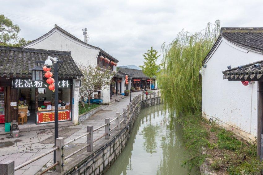 塑料破碎清洗捞渣机,刮泥机,地埋式一体化污水处理设备,